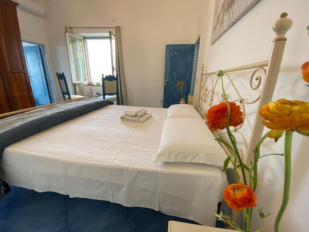 Il Profumo Dei Fiori Suite Praiano Luaran gambar